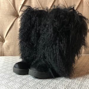 Authentic BearPaw Boetis boots